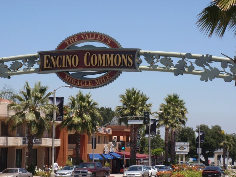 Encino Commons